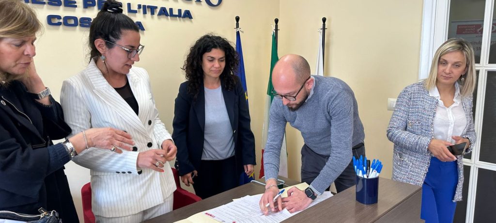 protocollo AiC Calabria Fipe e Confcommercio Cosenza